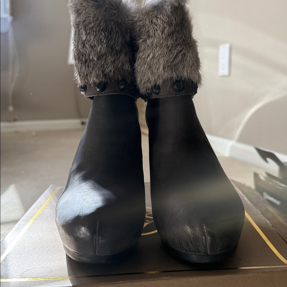 ASH URANUS RABBIT HAIR CUFF WEDGE BOOTS - GREY IRON